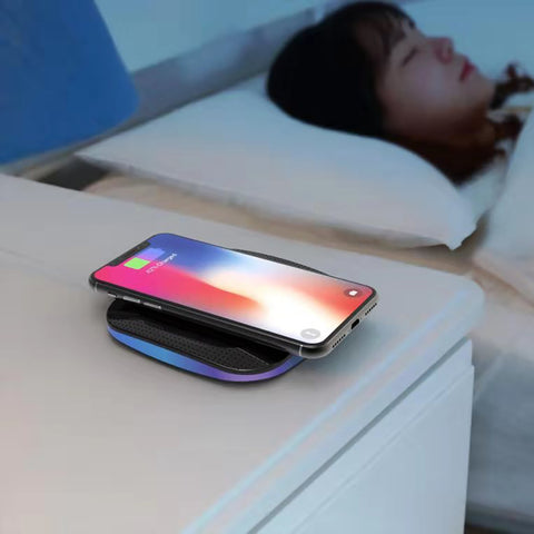 Réveil - Chargeur sans fil pour Smartphone X-ROVER - gris - Axeswar Design